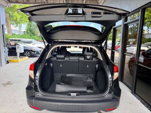 Used 2022 Honda HR-V EX-L image 18