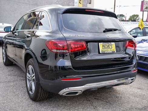 Used 2021 Mercedes-Benz GLC 300 image 9