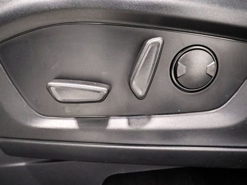 New 2026 Ford Explorer ST-Line w/ ST-Line Street Pack image 13