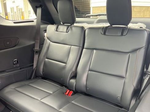 Used 2026 Ford Explorer Tremor AWD/4WD image 58