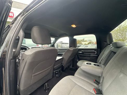 Certified 2024 RAM 2500 Big Horn AWD/4WD image 10
