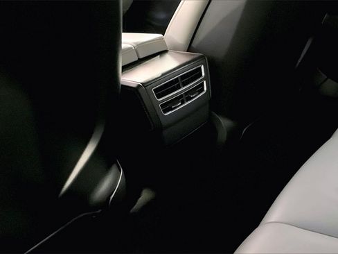 Used 2016 Tesla Model S 90D image 29