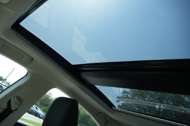 Used 2022 Lexus ES 350 w/ Premium Package FWD image 25