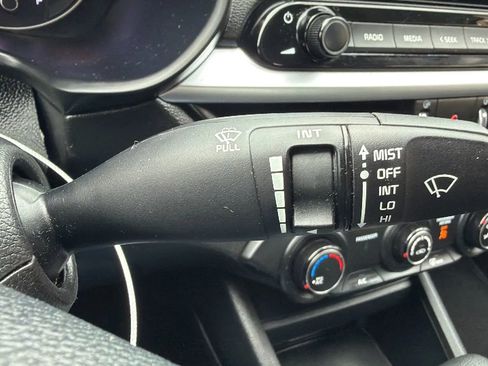 Used 2023 Kia Forte LXS FWD image 13