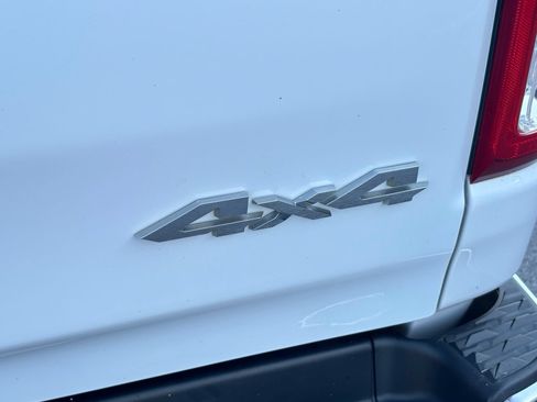 Used 2023 RAM 1500 Big Horn AWD/4WD image 27