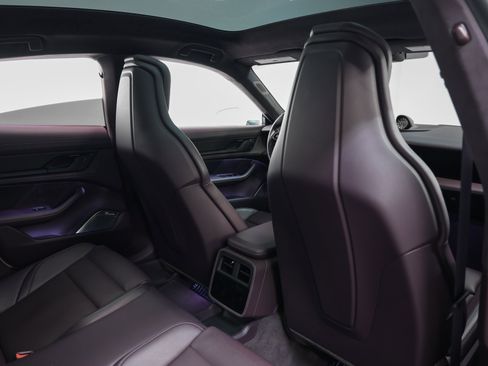 Used 2024 Porsche Taycan Turbo S image 28