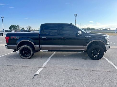 Used 2019 Ford F150 Lariat w/ Equipment Group 502A Luxury AWD/4WD image 6
