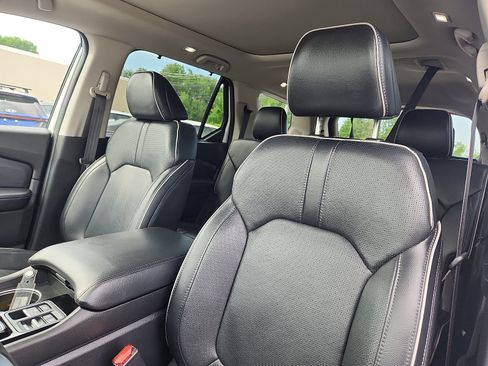 Used 2023 Honda Pilot Elite image 23