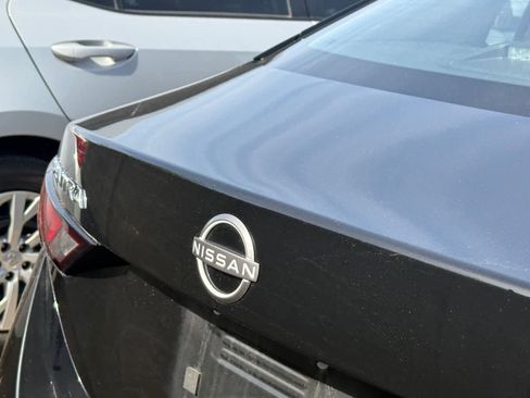 Used 2024 Nissan Sentra SV FWD image 10