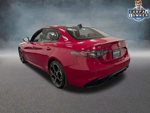 Used 2026 Alfa Romeo Giulia AWD image 6