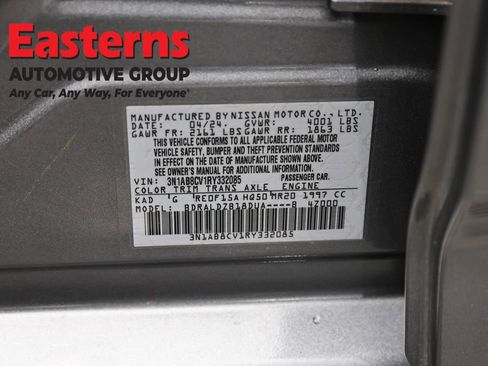 Used 2024 Nissan Sentra SV FWD image 35