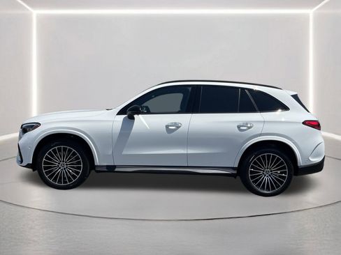 Used 2026 Mercedes-Benz GLC 300 4MATIC image 21
