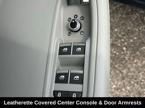 Used 2023 Audi A4 2.0T Premium Plus w/ Premium Plus Package AWD/4WD image 19