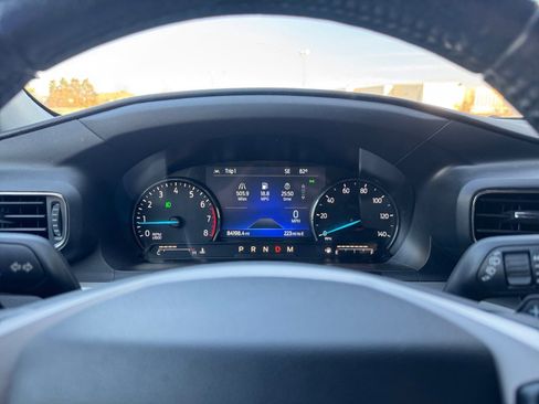 Certified 2021 Ford Explorer XLT w/ Equipment Group 202A image 30