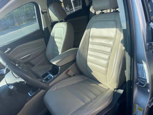 Used 2017 Ford Escape Titanium FWD image 15