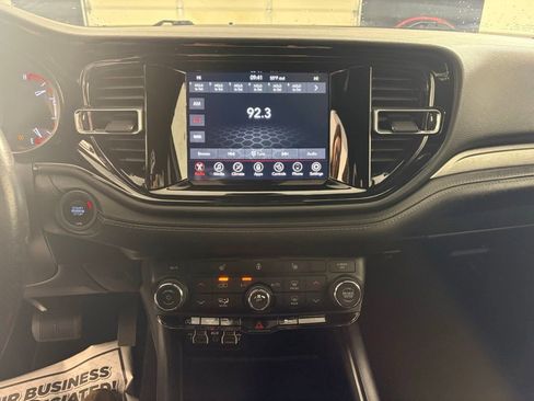 Used 2023 Dodge Durango SXT RWD image 25