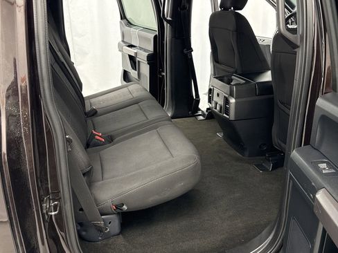 Certified 2019 Ford F150 XLT w/ Equipment Group 302A Luxury image 29