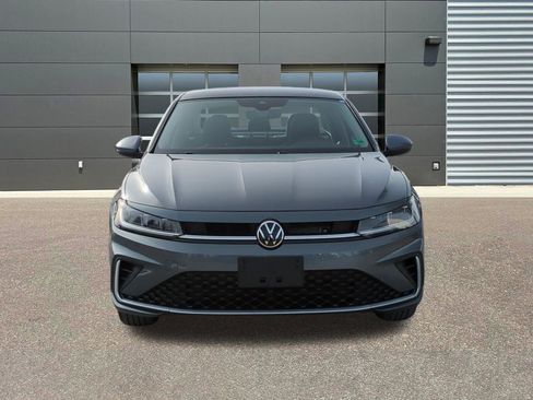 New 2026 Volkswagen Jetta SE image 2