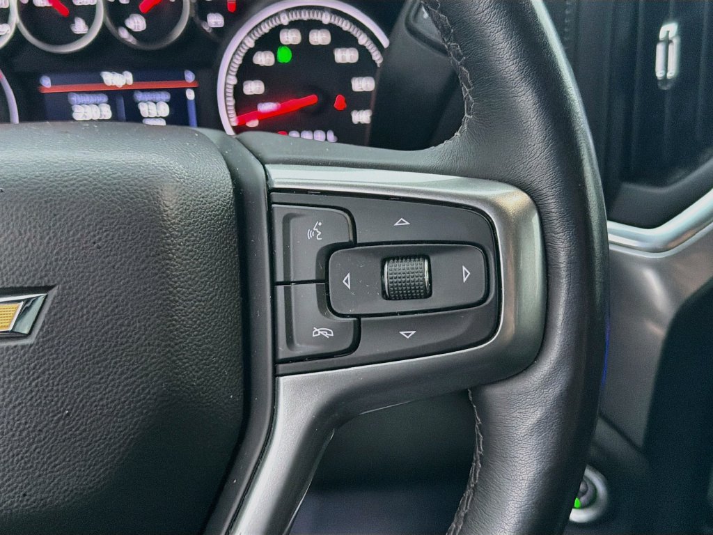 Used 2022 Chevrolet Silverado 2500 LT w/ Convenience Package AWD/4WD image 13