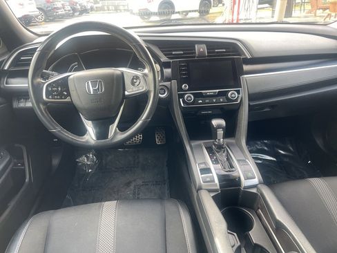 Used 2019 Honda Civic Sport image 11