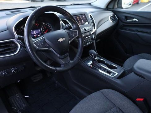 Used 2022 Chevrolet Equinox LT image 10
