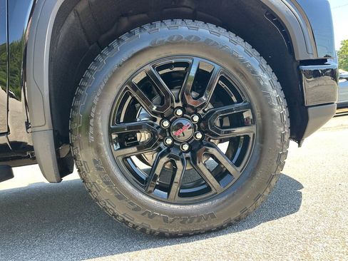 New 2026 GMC Sierra 1500 Elevation w/ Elevation Premium Package AWD/4WD image 13