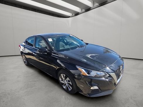 Used 2021 Nissan Altima 2.5 S image 5