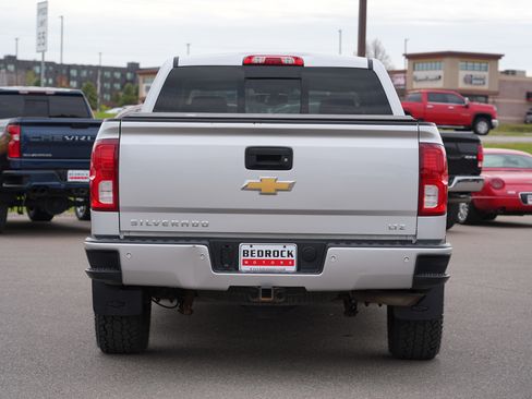 Used 2016 Chevrolet Silverado 1500 LTZ Z71 w/ LTZ Plus Package AWD/4WD image 4