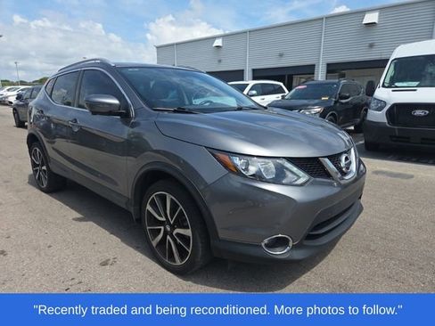 Used 2017 Nissan Rogue Sport SL FWD image 1