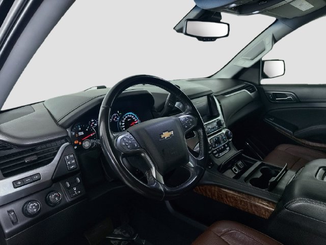 Used 2019 Chevrolet Tahoe Premier w/ Premier Plus Edition AWD/4WD image 22