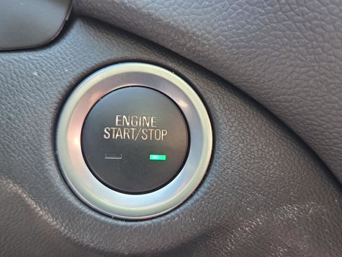 Certified 2023 Chevrolet Equinox LT FWD image 22