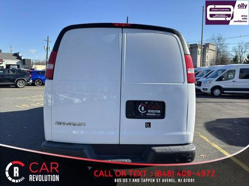 Used 2023 GMC Savana 2500 Extended w/ Driver Convenience Package image 5