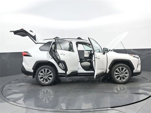 New 2025 Toyota RAV4 XLE Premium image 32