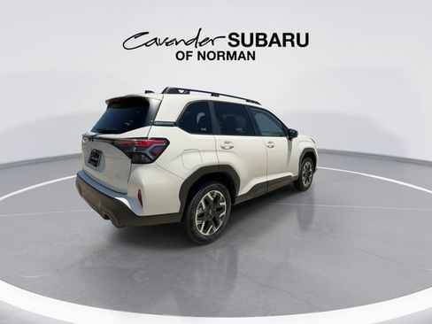 Used 2026 Subaru Forester Premium AWD/4WD image 9