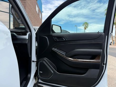Used 2019 Chevrolet Tahoe LT AWD/4WD image 33