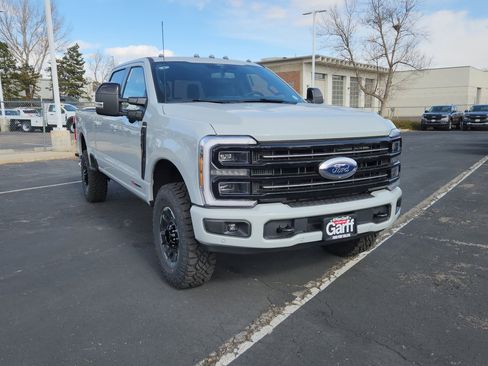 New 2026 Ford F250 Platinum w/ Tremor Off-Road Package AWD/4WD image 20