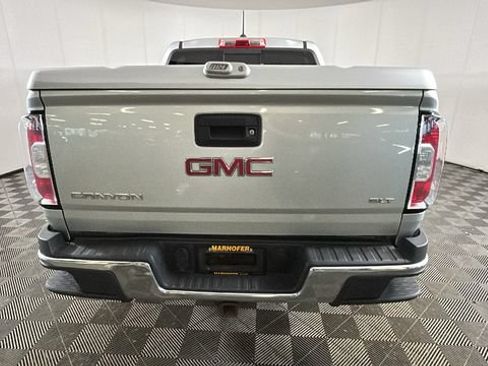 Used 2016 GMC Canyon SLT w/ Driver Alert Package AWD/4WD image 3