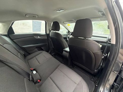 Used 2021 Kia Forte LXS FWD image 51