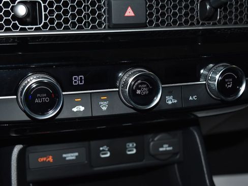 Used 2025 Honda Civic Sport image 13