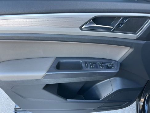 Used 2021 Volkswagen Atlas Cross Sport S w/ Luggage Net & Mats Package image 19