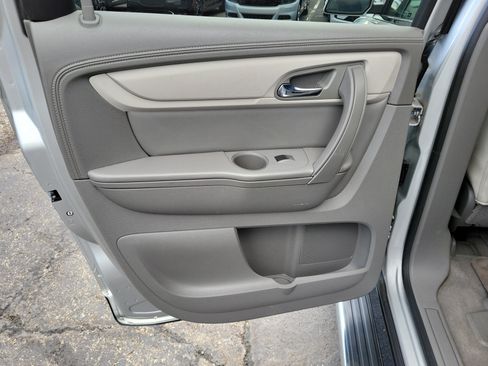 Used 2016 Chevrolet Traverse LT AWD/4WD image 14