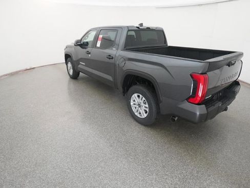 New 2026 Toyota Tundra SR5 AWD/4WD image 17