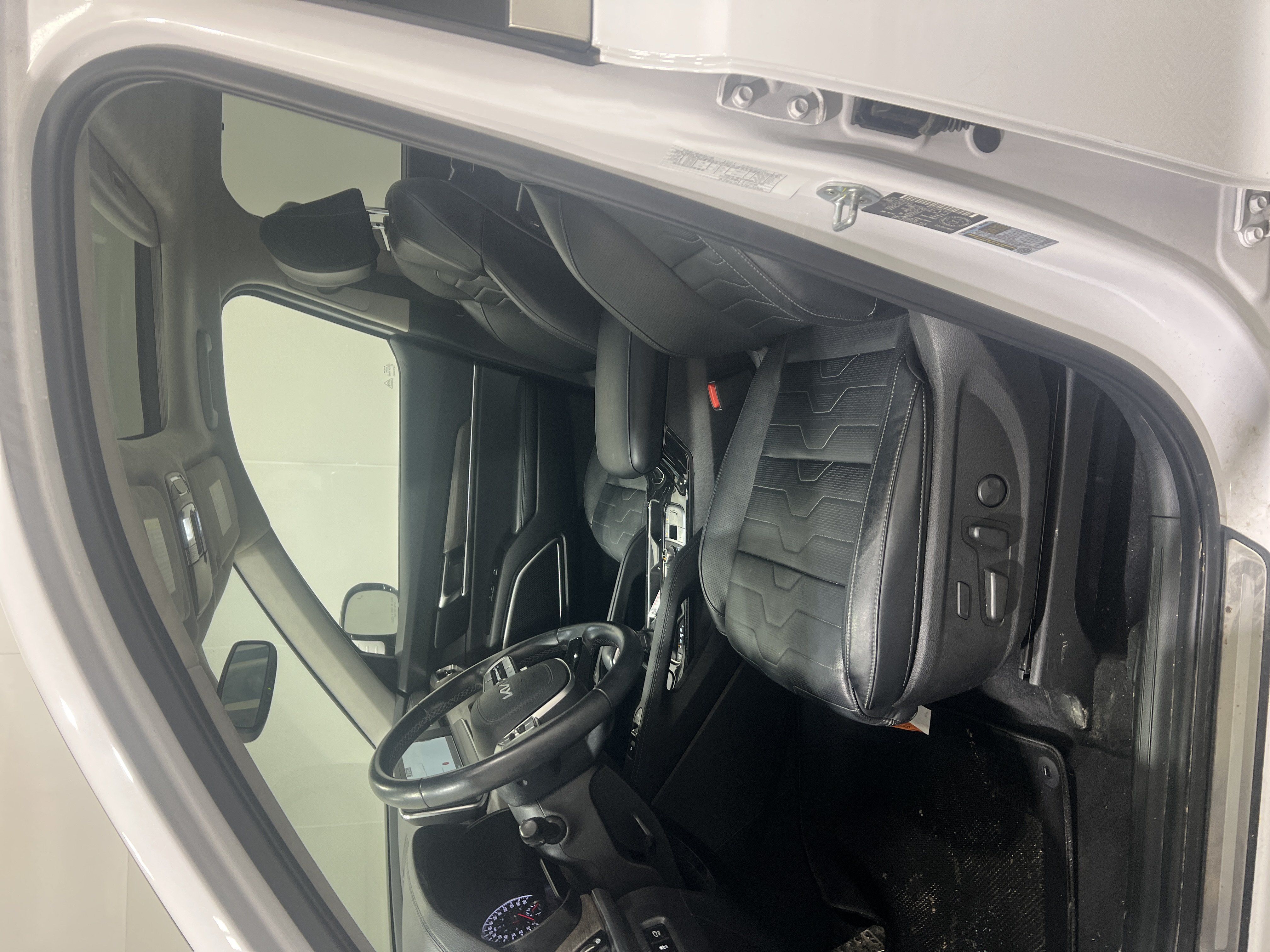 Used 2022 Kia Telluride SX AWD/4WD image 12