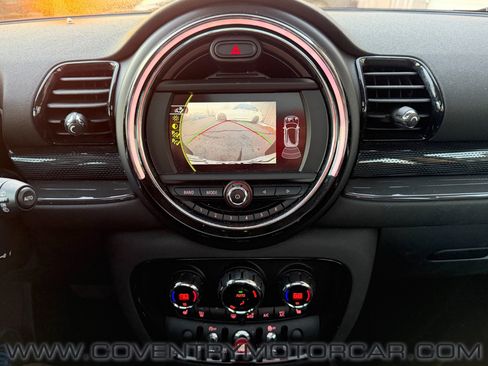 Used 2017 MINI Cooper Clubman S image 11