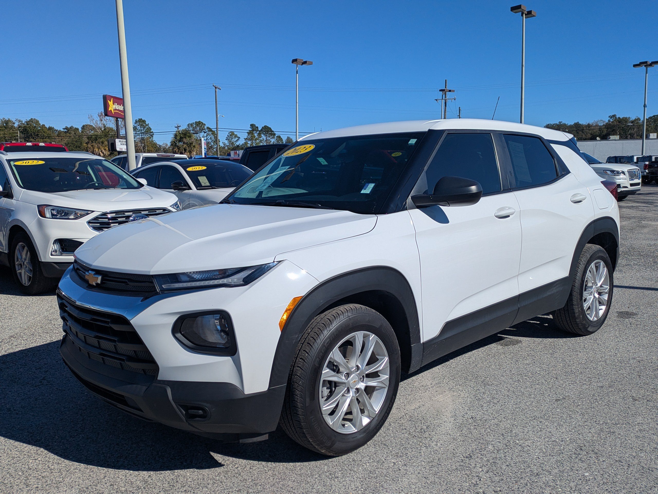 Used 2023 Chevrolet TrailBlazer LS FWD image 7