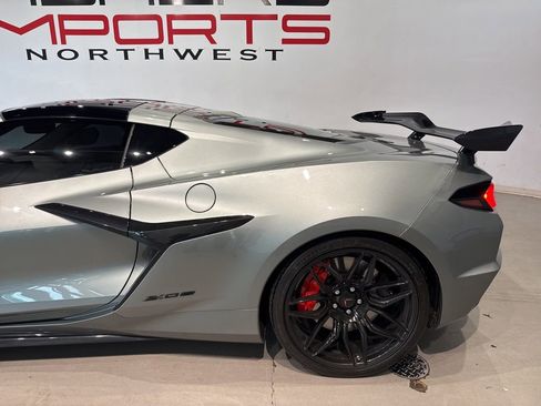 Used 2024 Chevrolet Corvette Z06 image 6