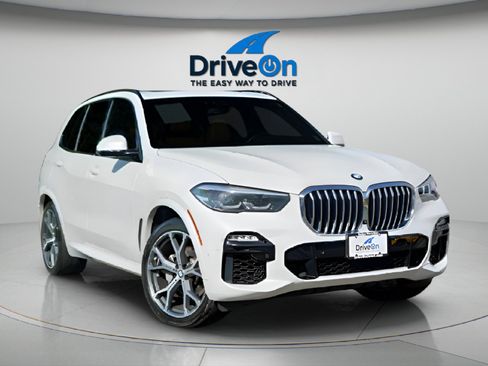 Used 2021 BMW X5 xDrive40i w/ M Sport Package AWD/4WD image 8