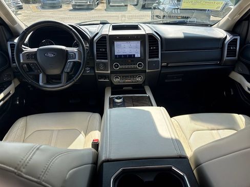 Used 2021 Ford Expedition Max Platinum RWD image 7