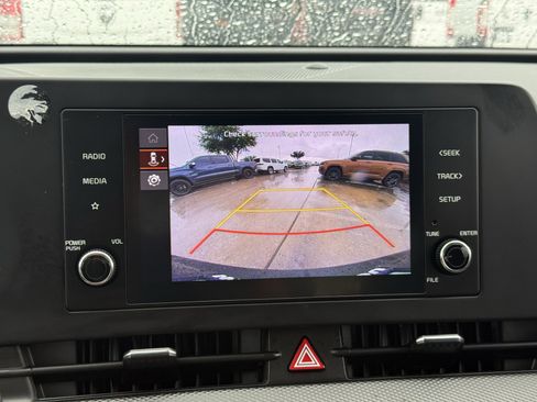 Used 2024 Kia Sportage LX FWD image 21