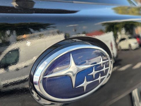 Used 2017 Subaru Outback 3.6R Limited AWD/4WD image 8